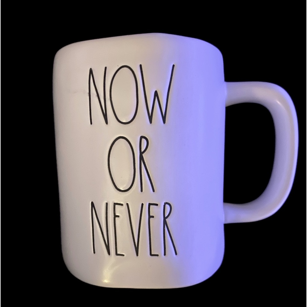 NWOT Rae Dunn NOW OR NEVER Ceramic Mug